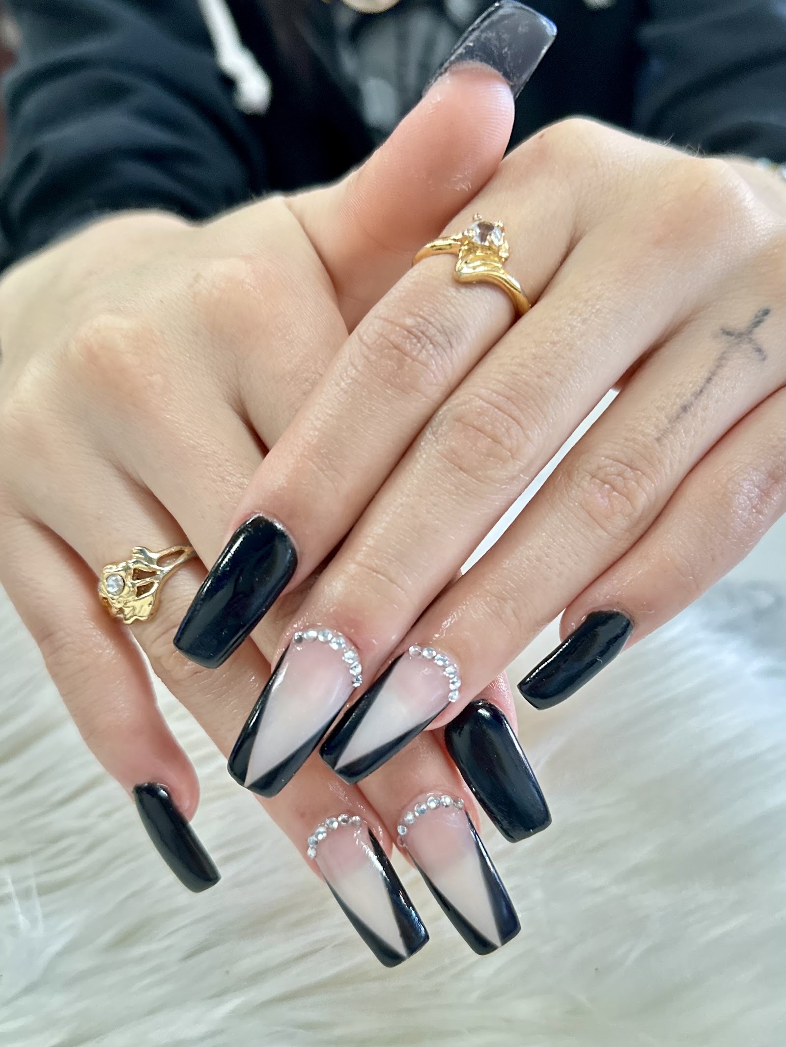 Nails Envy & Spa nail photo 1